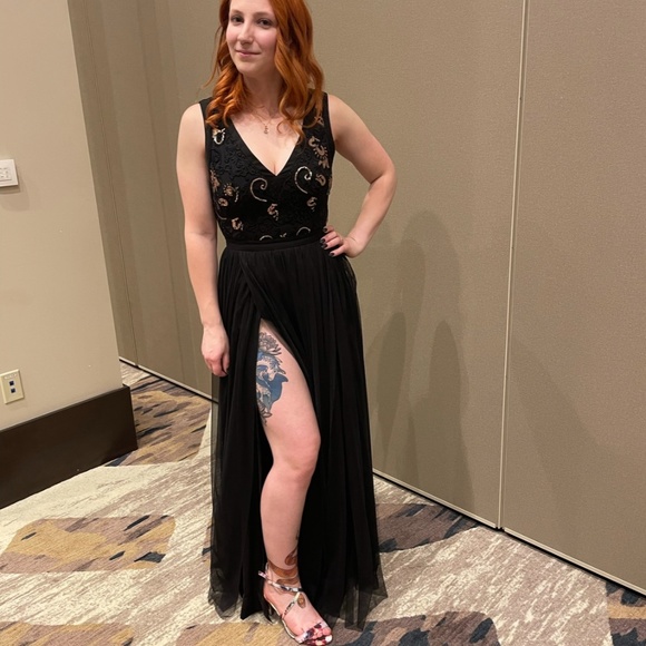 Formal A line floor length ball gown - Picture 5 of 5